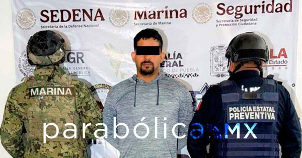 Portaba ilegalmente arma de fuego en Iz&uacute;car; fue detenido por SSP y SEMAR