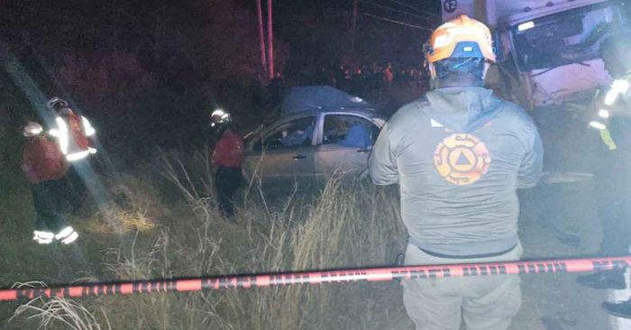 Mueren cinco normalistas en accidente vial en Nuevo León