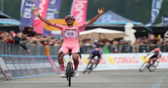 Ganó Isaac del Toro la etapa 17 del Giro de Italia