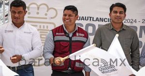 Arranca Omar Muñoz pavimentación en Sanctorum