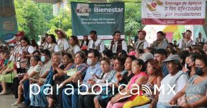 Recibirán damnificados de Veracruz, Puebla, Querétaro y SLP despensas y de enseres: Ariadna Montiel