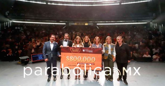 Donan actores de la obra &quot;El Mago Interno&quot; 800 mil pesos para el CEPOSAMI