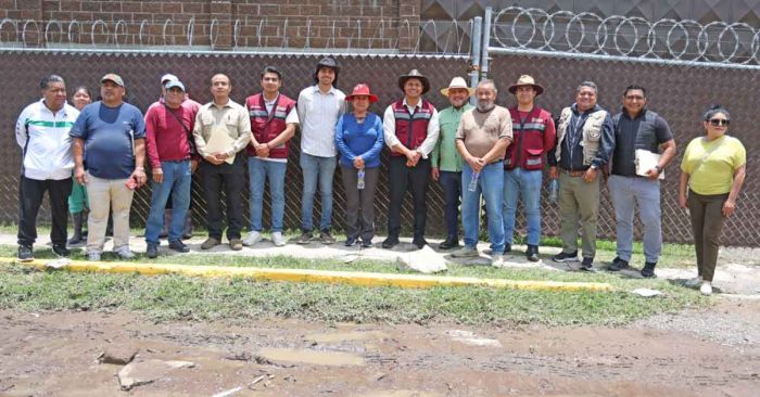 Supervisa Omar Muñoz espacios afectados por lluvias en Villa Olímpica