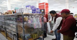 Realizan operativo en la Merca Asia en Puebla