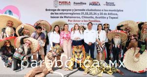 Entrega DIF apoyos por 32 mdp a familias para una vida digna en Izúcar