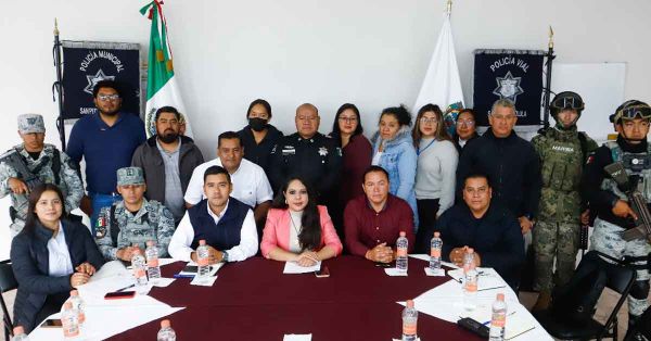Encabeza Tonantzin Fernández mesa de trabajo de seguridad en Cocoyotla