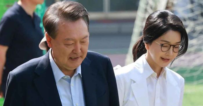 Detienen al expresidente surcoreano Yoon por intento de ley marcial