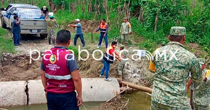 Entrega Segob víveres a comunidades incomunicadas de Francisco Z. Mena