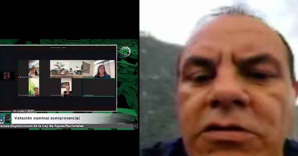 Se exhibe Cuauht&eacute;moc Blanco jugando p&aacute;del en sesi&oacute;n del Congreso