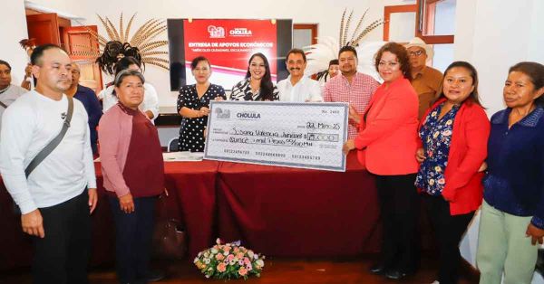 Encabeza Tonantzin Fernández edición de Miércoles Ciudadanos