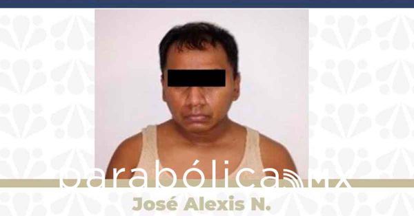 Firme, sentencia de 35 años de prisión contra ex policía de Tulcingo por homicidio múltiple: FGE