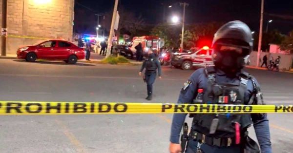 Ejecutan a abogado frente a supermercado de Tehuacán