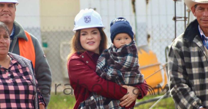 Realiza Bety S&aacute;nchez gira de trabajo por Metepec Segunda Secci&oacute;n