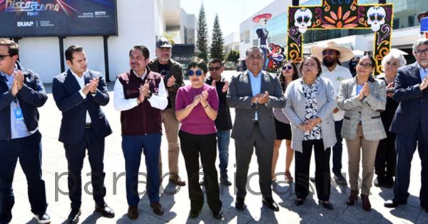 Entrega BUAP 60 toneladas de víveres al Sistema DIF estatal