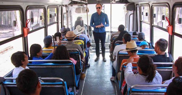 Realizan IMDP y Africam Safari recorrido sensorial a deportistas con discapacidad visual