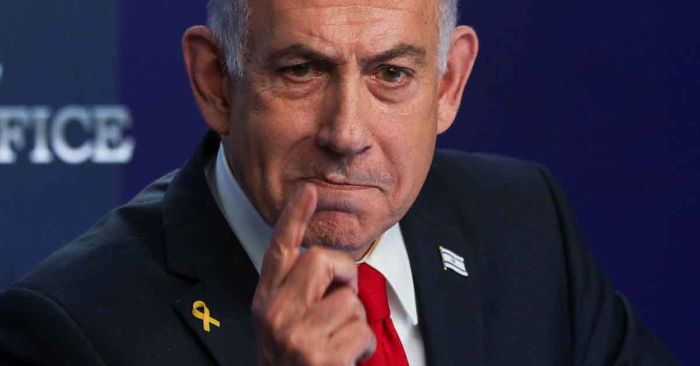 Revienta ministro de Israel contra el "Palestina libre", lo compara con "Heil Hitler"