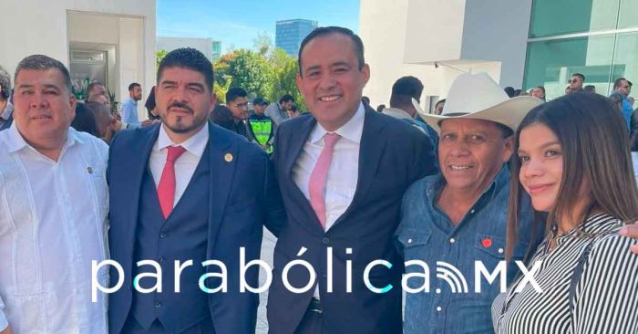 Destacan Diputados de la Mixteca poblana cercan&iacute;a y resultados en su informe