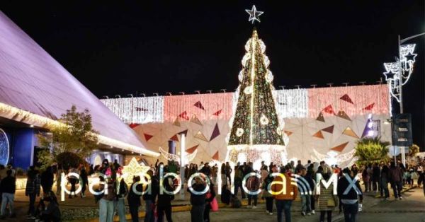 Encabeza Armenta la Gran Cena Navide&ntilde;a de Puebla