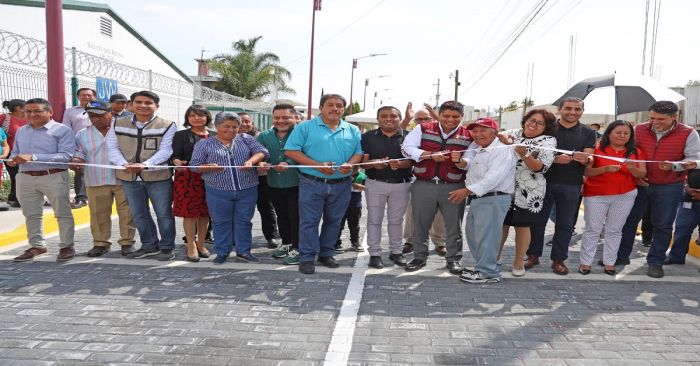Inauguran obra de pavimentaci&oacute;n en Sanctorum