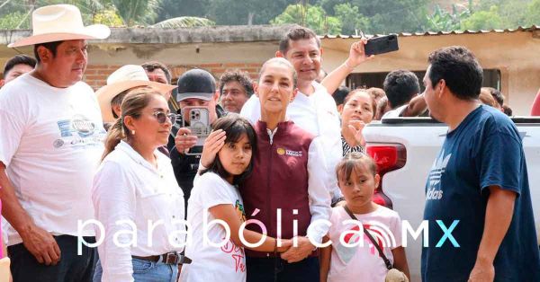 "Nada se va a quedar sin arreglo", dice Sheinbaum en Pantepec