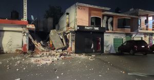 Explota rotiser&iacute;a de Ocoyucan, solo hay da&ntilde;os materiales