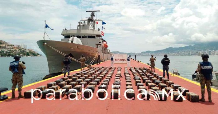 Se asegura un semisumergible con 3.5 toneladas de cocaína en Guerrero: Harfuch