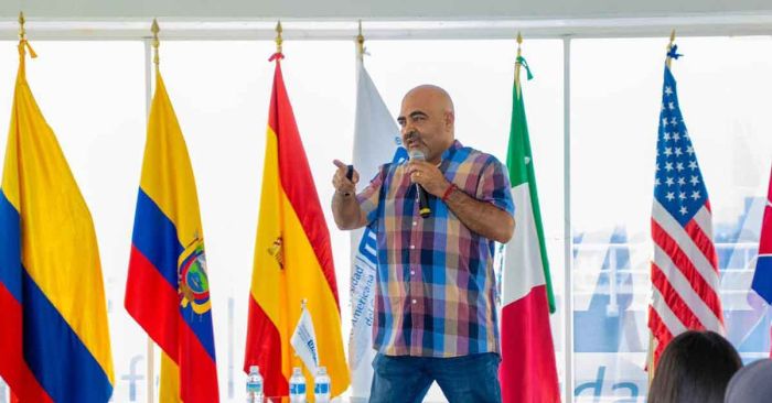 Suma Servicio de Limpia de Puebla capital 97 pláticas sobre educación ambiental