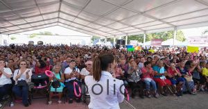 Supervisa presidenta avances de pensi&oacute;n Mujeres Bienestar