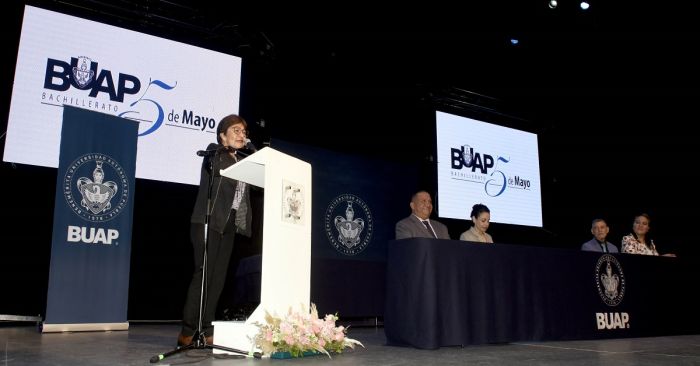 Forman a estudiantes de la BUAP con calidad académica