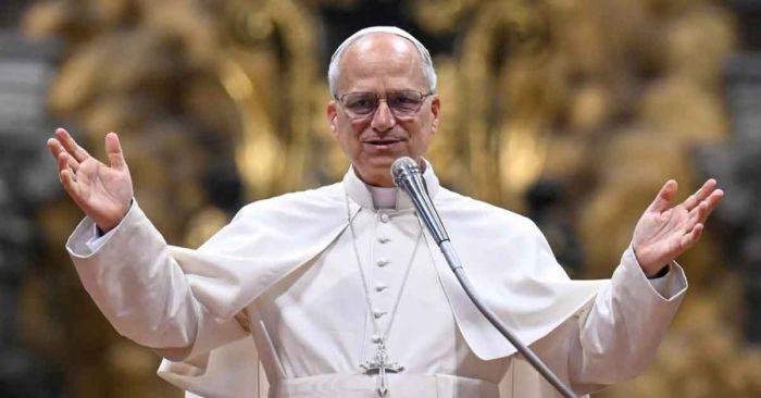 Invita papa León XIV a Zelenski y Rusia a negociar la paz en el Vaticano