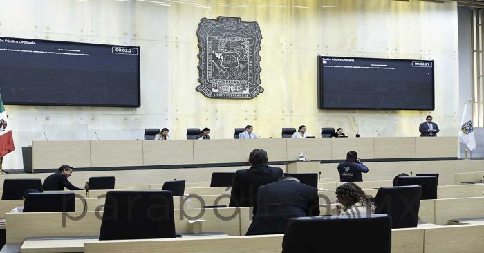 Alistan an&aacute;lisis del Paquete Fiscal 2026 en Congreso de Puebla