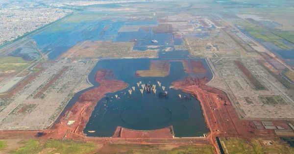 Refuta Sheinbaum a Peña Nieto sobre el Aeropuerto de Texcoco