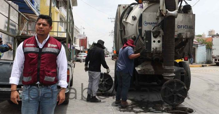 Supervisa Omar Muñoz desazolve previas al inicio de la Feria de Cuautlancingo