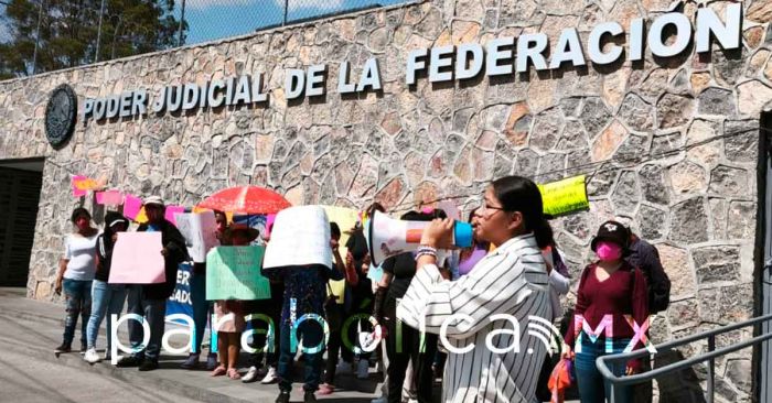 Exigen justicia activistas violentadas de Izúcar