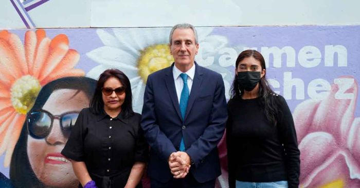 Dedican mural a las mujeres sobrevivientes de violencia &aacute;cida