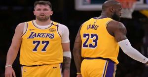 Vende la familia Buss a Lakers por 10 mil millones de dólares