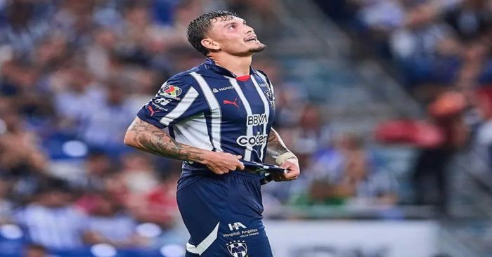 Deja Brandon Vázquez a Rayados y vuelve a la MLS