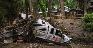 Dejan tres muertos inundaciones en Nuevo México