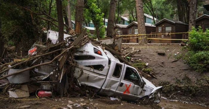 Dejan tres muertos inundaciones en Nuevo México