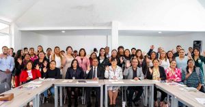 Capacita SMDIF a presidentas de los subsistemas de juntas auxiliares