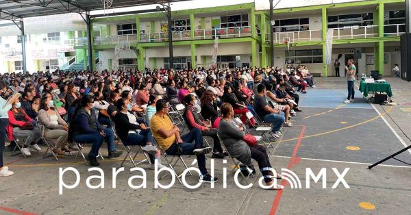 Brinda DIF estatal orientación psicológica al cierre del ciclo escolar