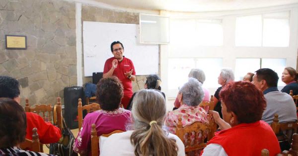 Imparte DIF municipal Puebla plática sobre importancia del sueño