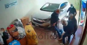 Asaltan de forma violenta a doctora en colonia Aquiles Serdán