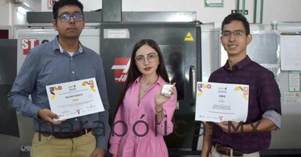 Ganan alumnos BUAP el oro en Infomatrix Argentina 2025