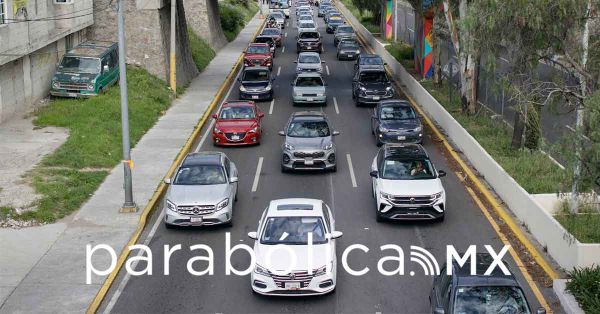 Inaugura Armenta la rehabilitaci&oacute;n de la Recta a Cholula