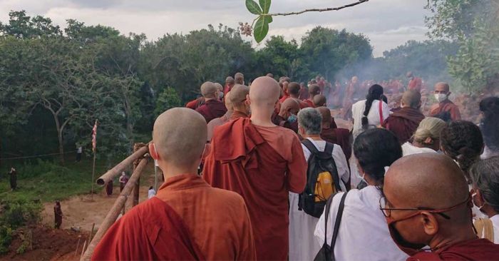 Choque de teleférico en Sri Lanka deja 7 monjes budistas muertos