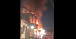 Se incendia "Gallo Pollo" en San Andr&eacute;s Cholula