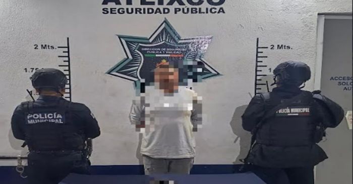 Detienen en Atlixco a un hombre que iba armado