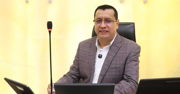 Impulsa diputado El&iacute;as Lozada iniciativa sobre recolecci&oacute;n y tratamiento de residuos textiles