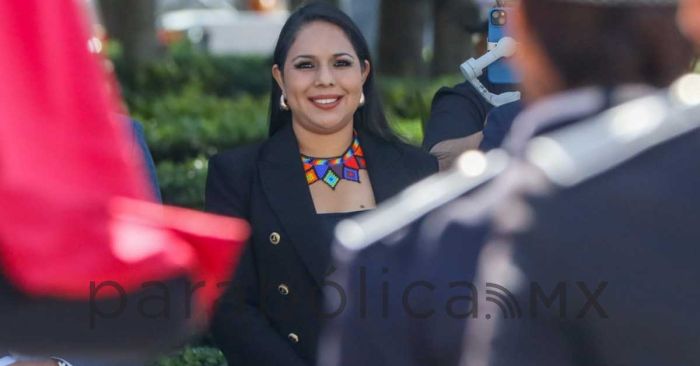Encabeza Tonantzin Fernández ceremonia por consumación de la Independencia